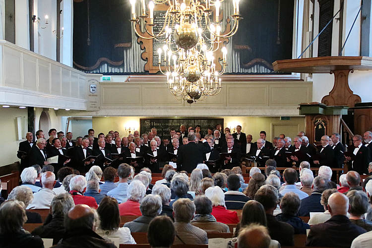 25 jaar Waarder helpt Roemenië met zangavond van Conforza_06